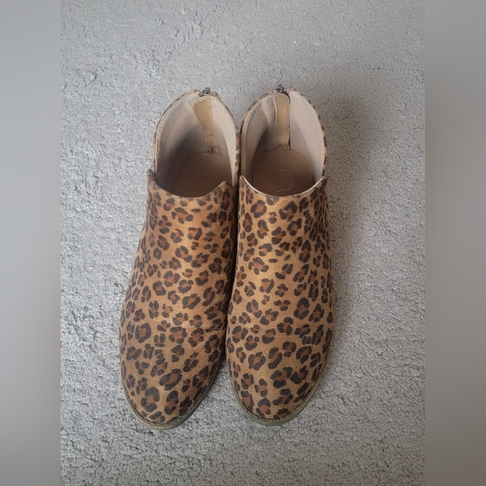 Journee Collection Leopard Print Ankle Booties With Back Zippers